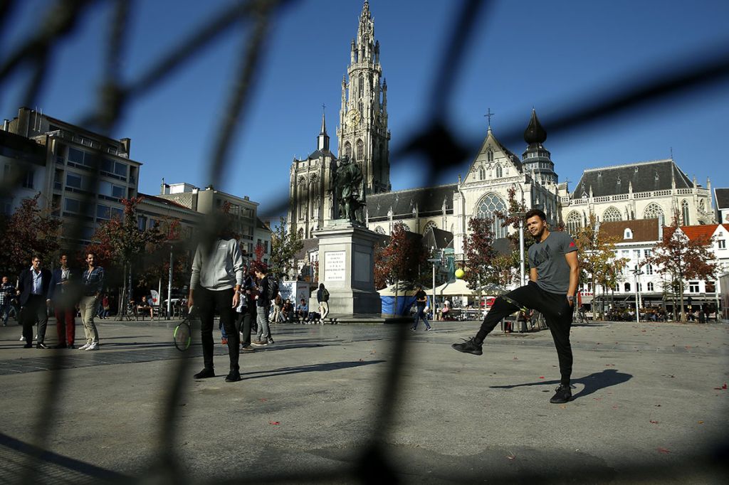 Top players invade Antwerp with Street Tennis